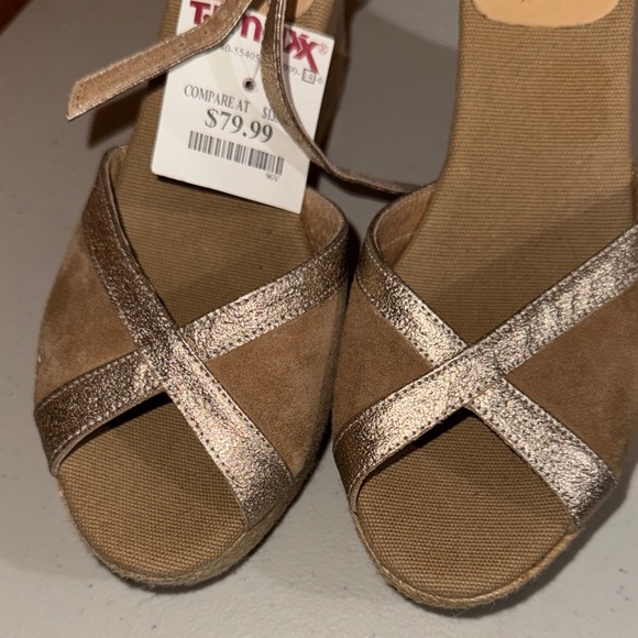 Kanna Metallic Gold and Tan Espadrille Wedges NEW size 9 - Picture 5 of 12